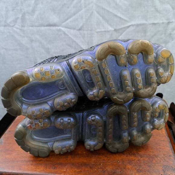 Nike Air Vapormax Run Utility Throwback Future Men SZ 9 PUR/BLUE AQ8810-009 - Picture 4 of 11